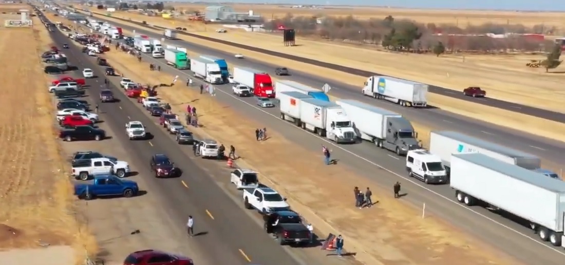 'Ejército de Dios' llega a la frontera con México para protestar por